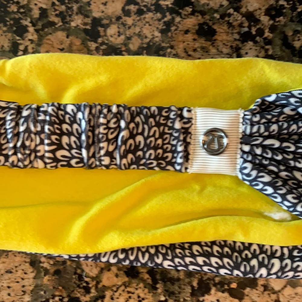 Lulu lemon head band